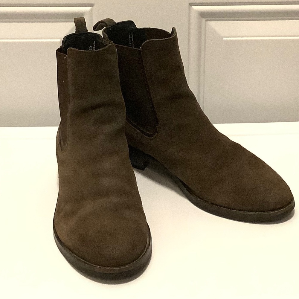 Thursday| Wmns US 9 Chelsea Boots Comfortable Versatile Relaxed Minimalist